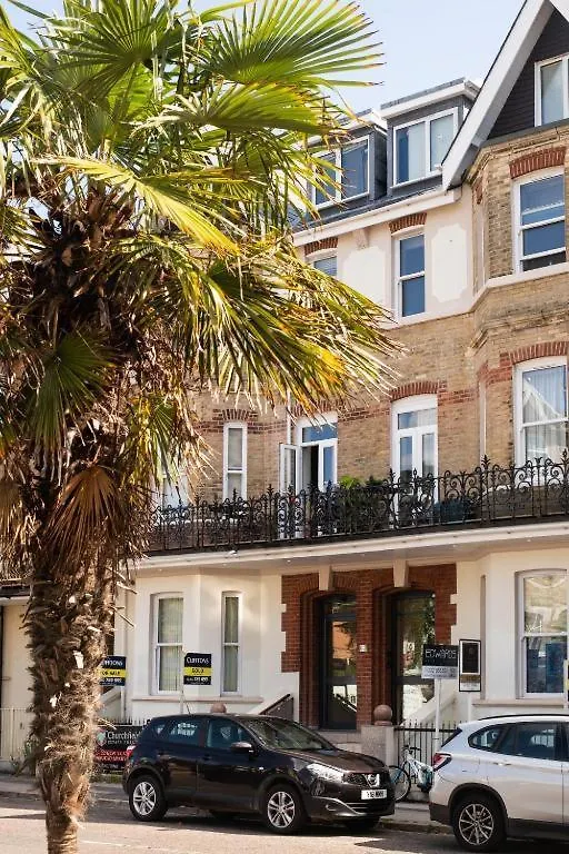 Apartment Reef7 - Modern Central Flat, 5 Mins From Beach, Centre And Bournemouth International Centre